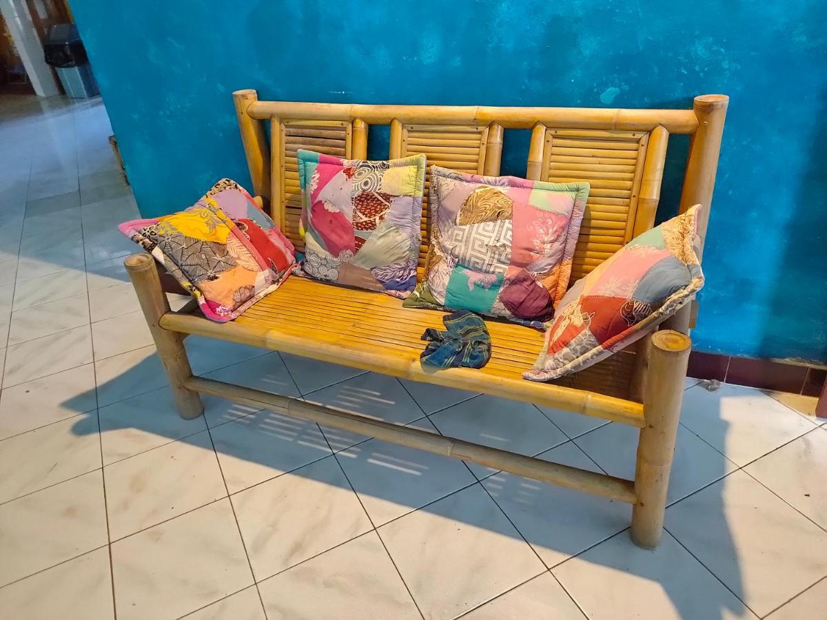 Casa Minha Backpackers Hostel 딜리 외부 사진